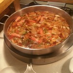 Tides - ⑧中華エリア　エビがどっさり入ってる味噌汁がなぜここに？