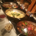 Tides - ⑤ビストロエリア　煮込み料理やマッシュポテト