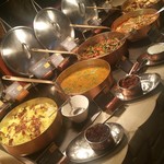 Tides - ④インドエリア　手前のサフランライスでさえ、お上品