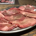 ホルモン湯田のじゃん横 - 