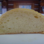 パン工場 - 米粉メロンパン