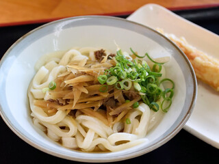 丸亀市の人気うどん19選 朝昼夜各時間帯のおすすめを紹介 食べログまとめ 丸亀市の人気うどん19選 朝昼夜各時間帯のおすすめを紹介 食べログまとめ