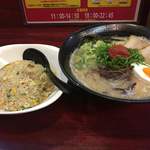 拉麺 空海 - 梅しそラーメン&半チャーハン