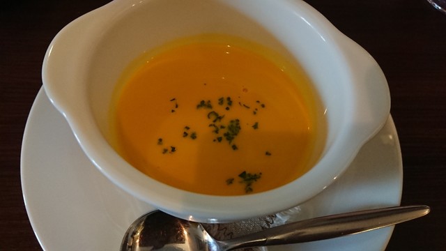 プティ ラパン 滝川 フレンチ 食べログ