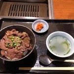 焼肉家 KAZU 神楽坂 - 