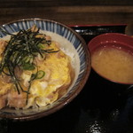 浪花屋 鳥造  - 料理写真:親子丼600円