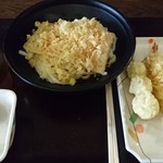 いりこぶ家 - きつねぶっかけ(小)250円ネギ抜き、うずら串天95円、えび天95円２本、温泉卵50円