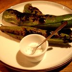 炭火とワイン okibi 燠火 - そら豆.JPG