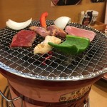 焼肉処 まるます家 - 