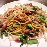 まま家 - ほたるイカと菜の花のニンニク焼きそば