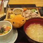 遊豚菜彩 いちにいさん - 野菜せいろ蒸しランチ