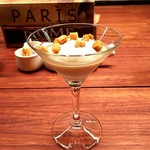 ガリネット - アミューズ的なサツマイモ冷製スープ
      シナモンとカルダモンの味がアクセントね～♪