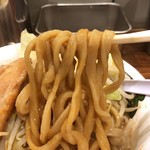 雷 - 雷そばの麺