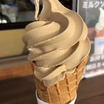タカオ コーヒー - 高尾コーヒーソフトクリーム 540円