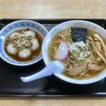 お食事処 葵 - ぬるいチキンラーメン+もちセット　¥850