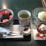 甘味処 彦いち - 梅あんみつセット