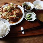 たまねぎ食堂 - 油淋鶏(ユー リン チー)定食