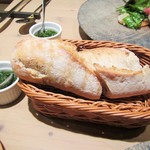 Brasserie et Salon de Thé Chez Yoshi - ③パン。