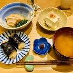 やすらぎの里 - 6日目 玄米のお握り 豆腐の味噌汁