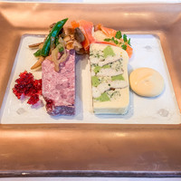 シェ・イノ - オードブル (２種類のパテ)