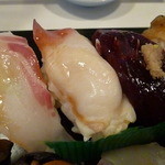 かねとも寿し - カンパチ、ホッキ、クジラ2013.11