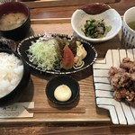 食べごろ - 唐揚げ定食　ごはん大