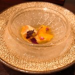 鳥田中 - 冷えたお皿小鉢型に凍らせた氷