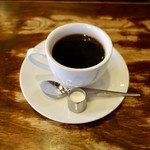 喫茶チロル - ［2019/09］ブレンドコーヒー(320円)