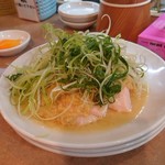 ラーメン 虎一番 - 蒸し鶏のネギショウガソース