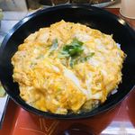 まごころ　手と手 - 淡路どりの親子丼