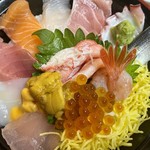 加賀百万石の味 げんかん - 海鮮の金沢丼