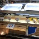 ベル・エポック - 商品ラインナップ
      訪問時期はGW