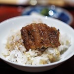 銀座 しのはら - ウナギの唐揚げご飯