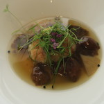 プレヴナンス - 鱈白子フリット　長野天然茸　コンソメ仕立て