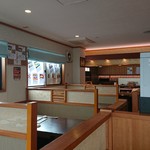 廻らない回転寿司 いちじゅう - 店内はガラガラ