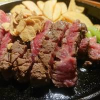 京都ダイニング正義 - アンガス牛３００ｇ　値段なりの歯ごたえかな