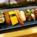 Midori Sushi - 大盛り握り寿司1000円