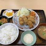 斎太郎食堂 - 本当は相方が食べたかった「カキフライ定食」…