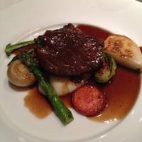 ラ カーブ ド ナガフサ - 牛ホホ肉の赤ワイン煮