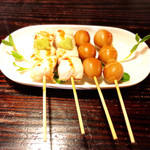 炙り屋カマクラ - ささみわさびと味付きウズラ