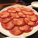 本格焼肉・もつ鍋 肉衛門 - 