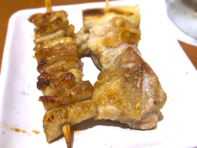 炭火もつ焼き専門 やるじゃない 田町店 三田 居酒屋 食べログ