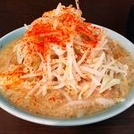 ラーメン二郎 - 小ラーメン野菜マシマシにんにくカラメ