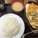 Ryuushouen - 鉄板チキンカツ煮　ライス、スープ、コーヒー付き
                        900円税込
