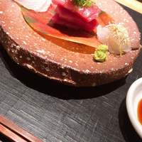 おおたに - 北海道の本鮪　白海老には白板昆布