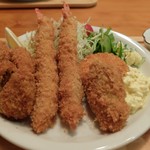 キッチンあおば - 料理写真:ミックスフライ！