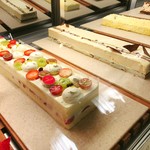 パティスリー＆ブーランジェリー ラ・パルム・ドール - ショートケーキはピスタチオクリーム！