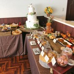 パティスリー＆ブーランジェリー ラ・パルム・ドール - クッキーとパンのブッフェ台