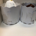 実り菓子 栗のみ堂 - しっかりと固定された箱内。お陰様で崩れることなく家まで持ち帰れました。…原チャで。←