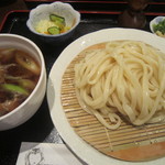 多摩うどん ぽんぽこ - 料理写真:つけ汁肉うどん・400g